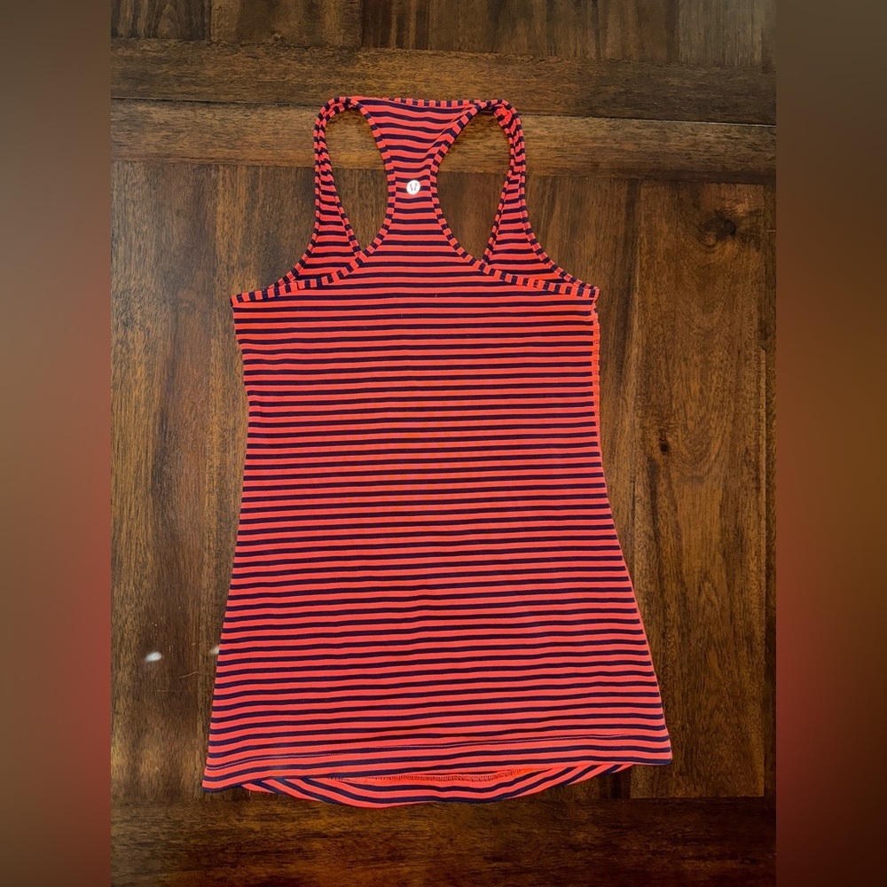 Lululemon Racerback Stripped Tank Top Size 4/6